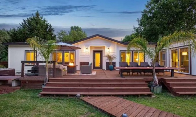 Monte Rio Casa | Mint To Be - Modern Farmhouse-Style, Dog Friendly