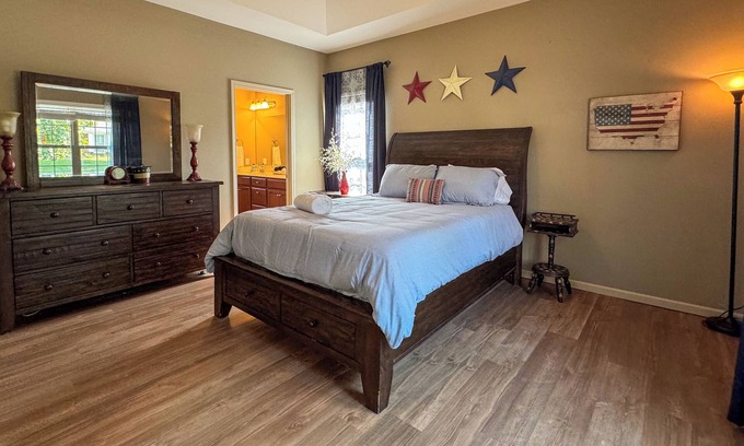 Jefferson City Casa | Minutes from Capital - Family Friendly Jeff City Retreat