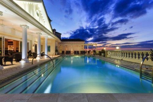 Reunion Apartamento | MINUTES FROM DISNEY 3bed 3bath Poolside at LUXURIOUS RESORT