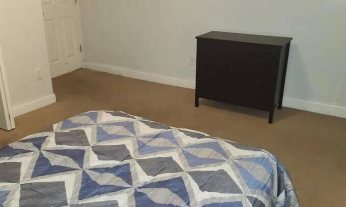 Fall Creek Place Casa | Minutes from downtown, the fairgrounds and the Speedway! Great Neighborhood!