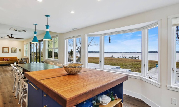 Bozman Casa | Minutes from Downtown St. Michaels | Pool | Kayaks | Private Dock | Newly Renova