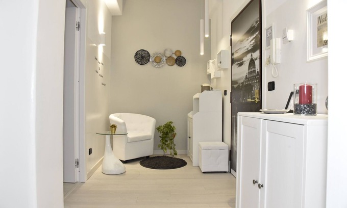 Zona XV Torre Maura Apartamento | Minutes from downtown with the subway only 20 m from the house.