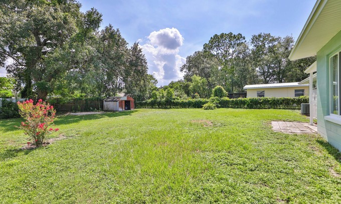Bearss Plaza Casa | Minutes from Tampa Bay's Notable Places!