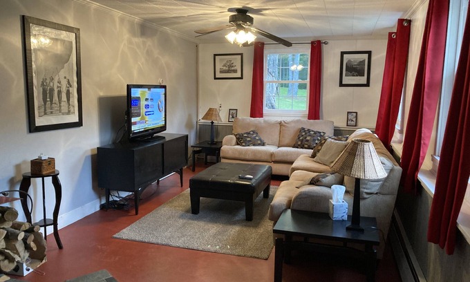 West Valley Casa | ¡A minutos del corazón de Ellicottville! Hermoso 4 dormitorios, capacidad para 10.