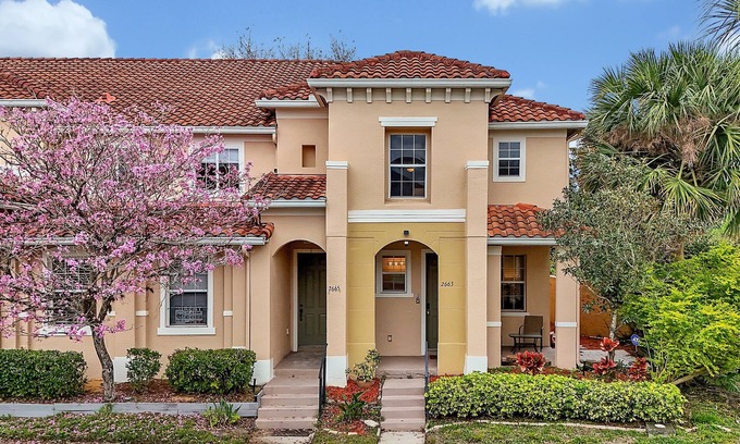 Howey-in-the-Hills Casa | Minutes to Magic! Walt Disney World Awaits