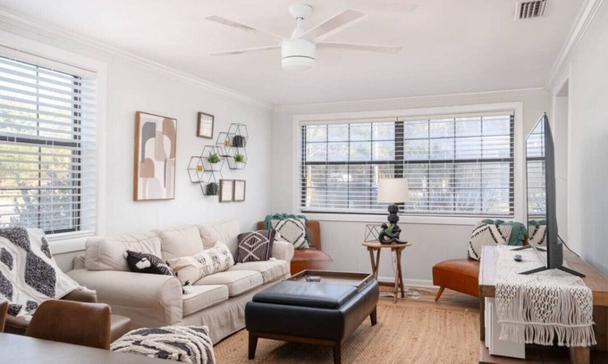 High Springs Casa | Minutes to Springs! High springs Home Sleeps 6
