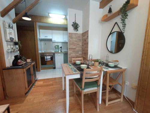 Canfranc-Estacion Apartamento | Mira Moleta bienvenidos a Canfranc