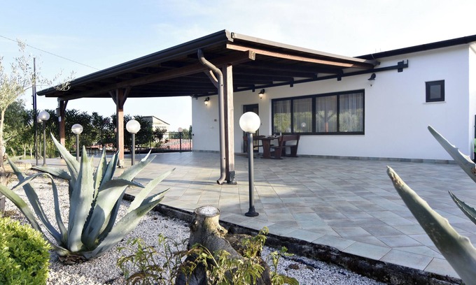Crveni Vrh Apartamento | Mira two-bedroom apartment