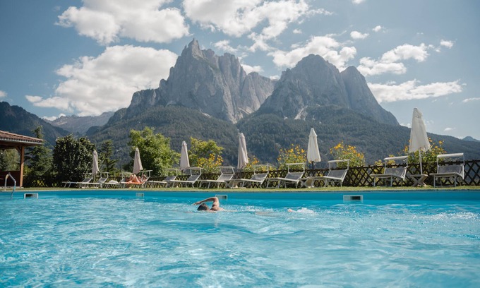 Siusi Hotel | Mirabell Alpine Garden Resort