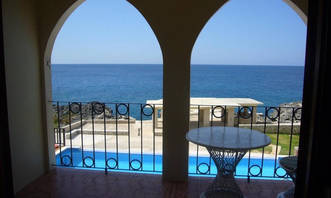 West End Cama Y Desayuno | Mirage Resort - Clothing Optional - Adults Only