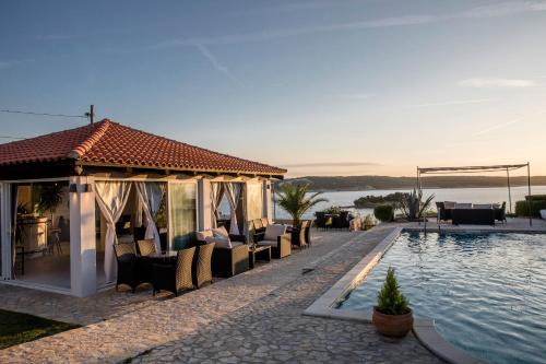 Rab Town Apartamento | Miral Apartments
