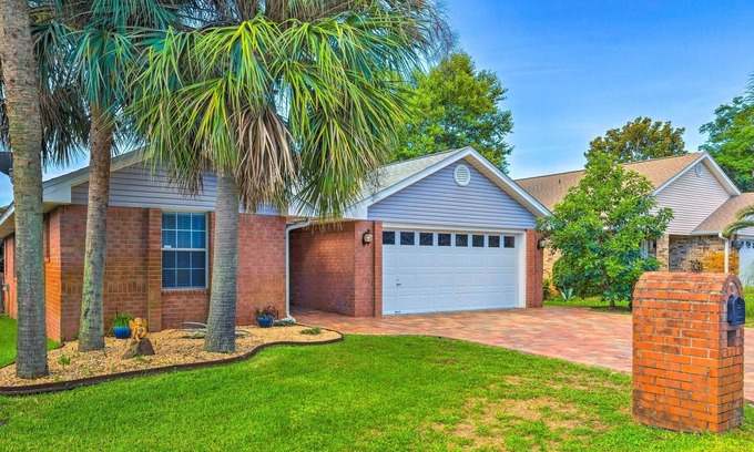 Seaspray Casa | Miramar Beach Home w/ Private Beach Access!