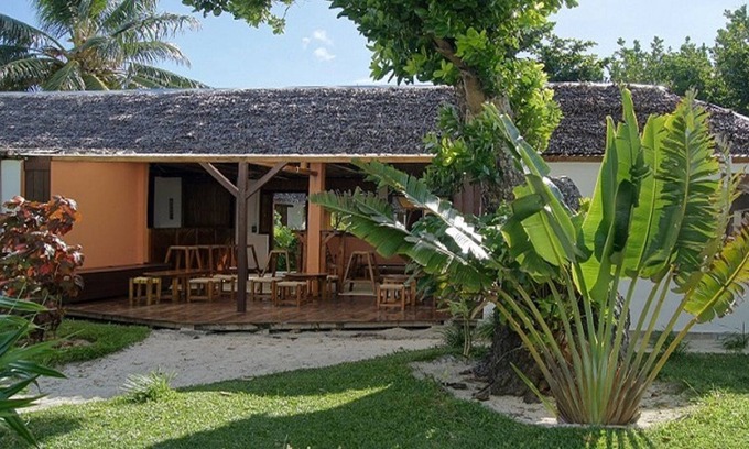 Nosy Boraha Casa | Mirana Beach BUNGALOW THE RAVINALA
