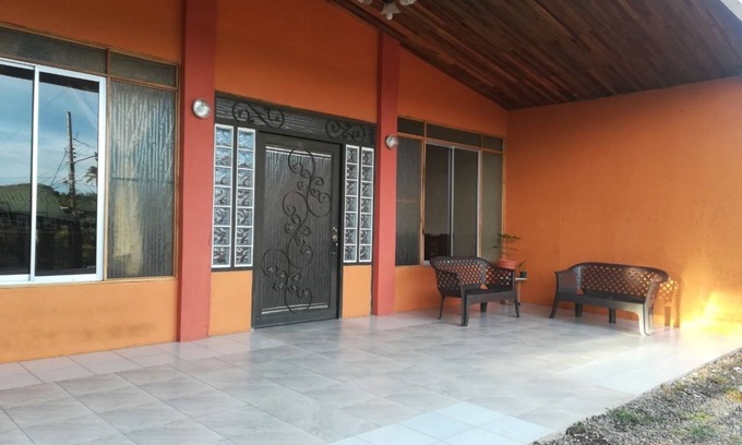 Tilaran Casa | Miranda House es la casa para relajarse y descansar.