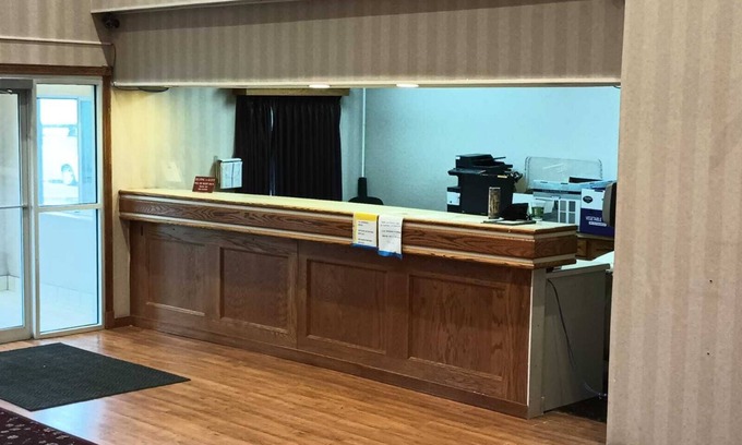Bismarck Hotel | Miriam Hotel