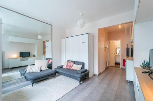 Petit-Ivry Apartamento | Miroir en Lumière - Studio à 10min du 13e Paris
