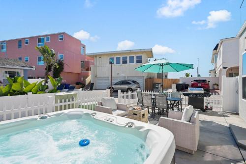 South Mission Beach Casa | Mission Paradise - Spa, Pet Friendly, Steps2Sand