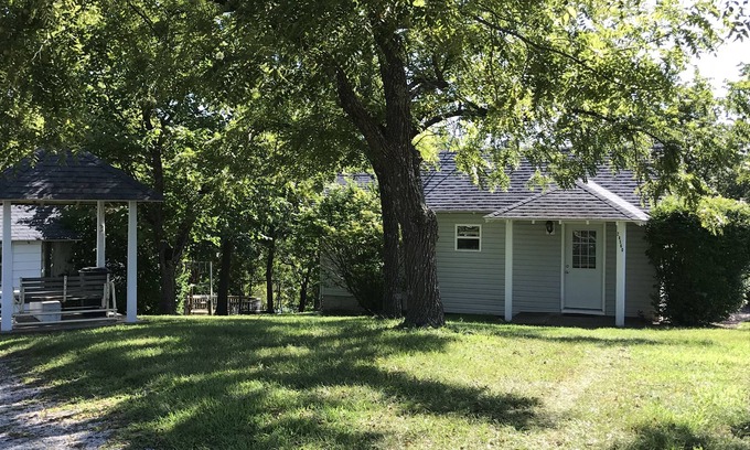 Warsaw Casa | Missy Get-a-Way (Propiedad frente al lago en Varsovia, Mo en el lago de los Ozarks)
