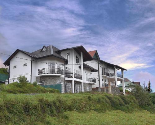 Nuwara Eliya Hotel | Misthill Rest - Lavish Villa