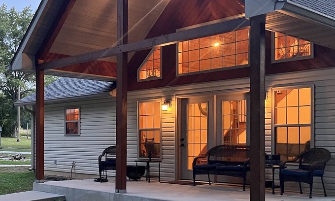 Davisville Casa | Misty Valley Hideaway on the scenic Courtois River