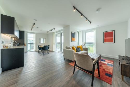 College Park and Old Oak Apartamento | Mitre Rothko by Artsy