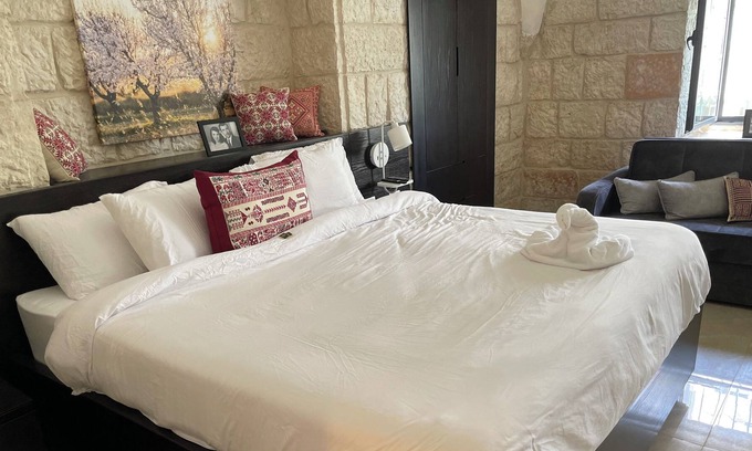 Ramallah Hotel | Mizirawi Hotel