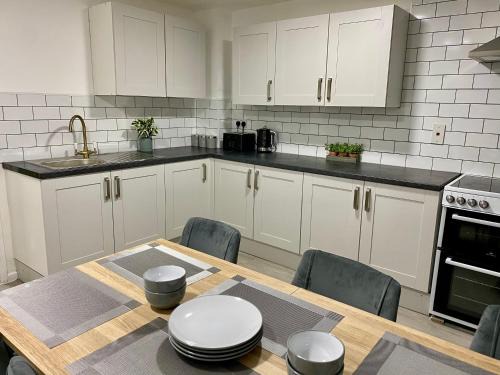 Milton Keynes Apartamento | MK Central Getaway