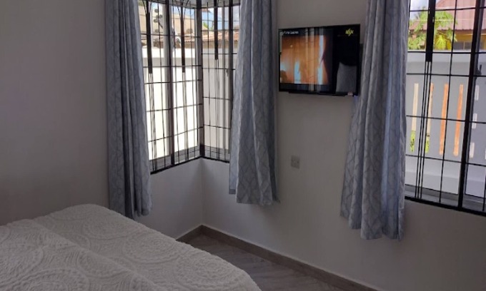 Ukonga Villa | Mkamiti Villa Airport Hotel