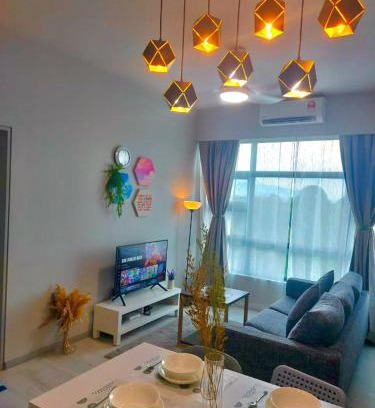 Downtown Kota Kinabalu Apartamento | MLH Designer Suites @ Jesselton Quay CityPads