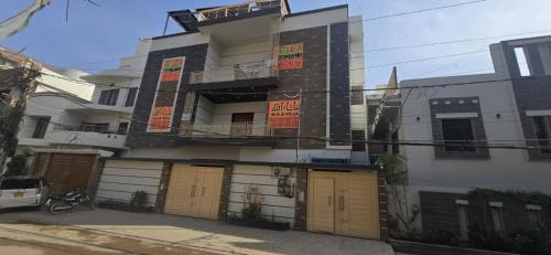 Karachi Apartamento | MMQ Villa's