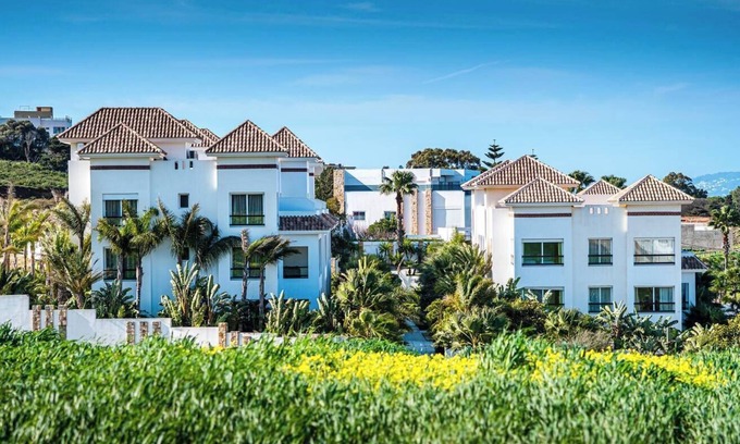 Mnar Apartamento | Mnar CASTLE for 2 Pers in 2 Rooms Suite Sea View