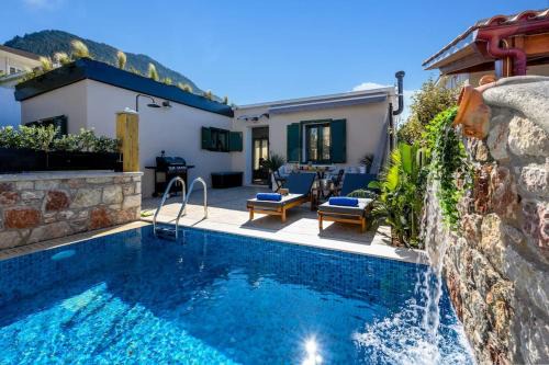 Salakos Villa | Moana House