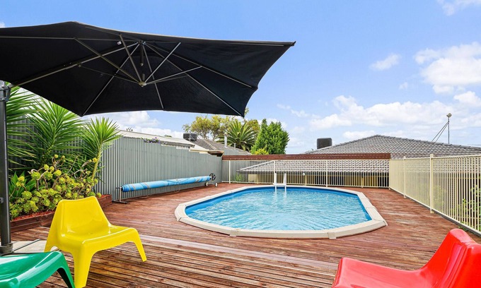 Moana Casa | Moana South N Surf - Entertainer's Delight with Stunning Pool in Cruisy Moana