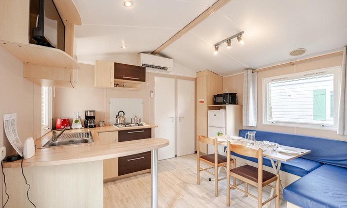 La Boissiere-de-Montaigu Apartamento | Mobil home climatisé, Wi-Fi, 30 minutes du Puy duFou, proche de la piscine