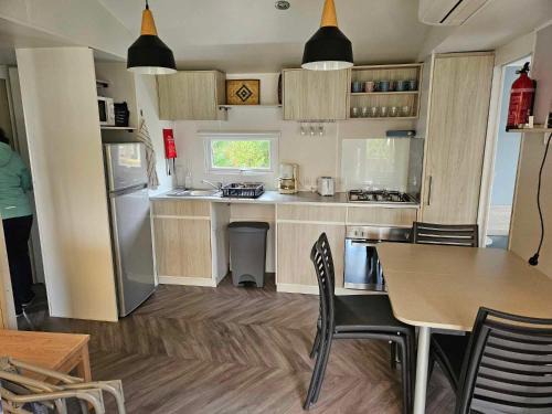 Lege-Cap-Ferret Apartamento | Mobil-home tout équipé dans camping 4 étoiles au Cap-Ferret