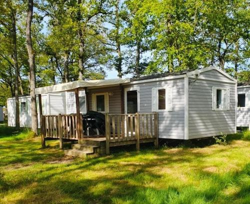 La Boissiere-de-Montaigu Apartamento | Mobile home 6 personnes Climatisé proche Puy du fou Clisson 800FA
