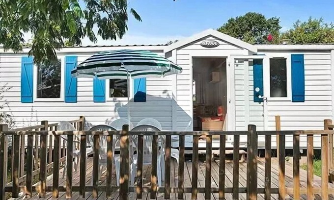 Pommeuse Casa | Mobile home - Aufgedeckte Terrasse