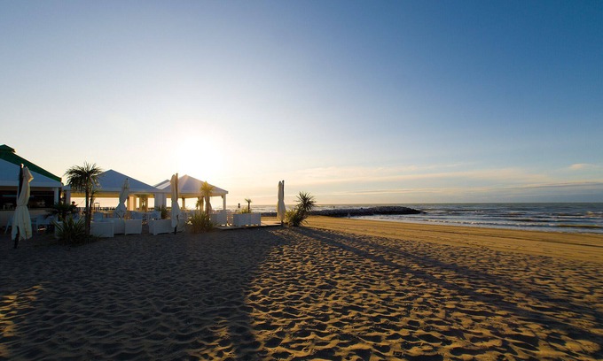 Zadina Pineta Casa | Mobile home in Cesenatico, 2 bedrooms 2 bathrooms on the camping close to nature