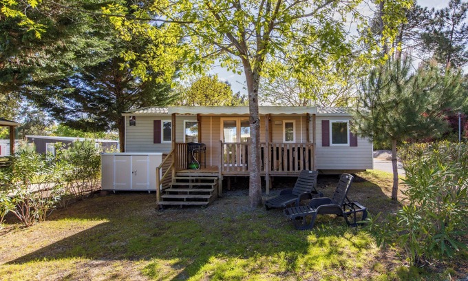 Lege-Cap-Ferret Alquiler De RV | Mobilhome 'Camping Siblu Les Viviers' con terraza privada y aire acondicionado