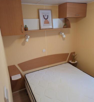 Le Castellet Otro | Mobilhome tout confort dans domaine boisé