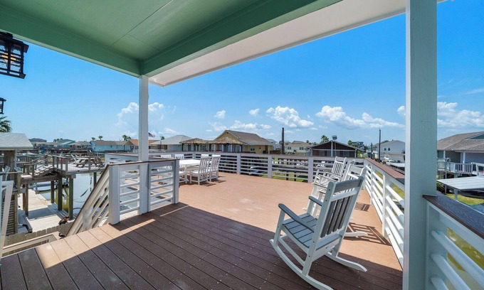 Jamaica Beach Casa | Moby Dick's - House on the Canal! Jamaica Beach! Brand New Property! 6BR/5.5BA