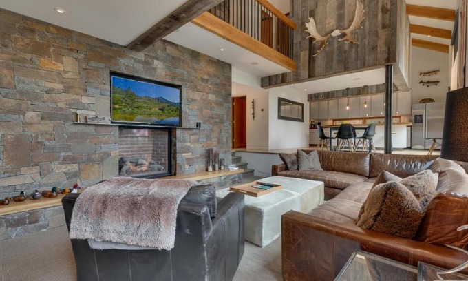 Homewood Casa | Mod Haus by Tahoe Getaways - Mountain Modern West Shore Home w Private Beach and Pier, Near Skiing