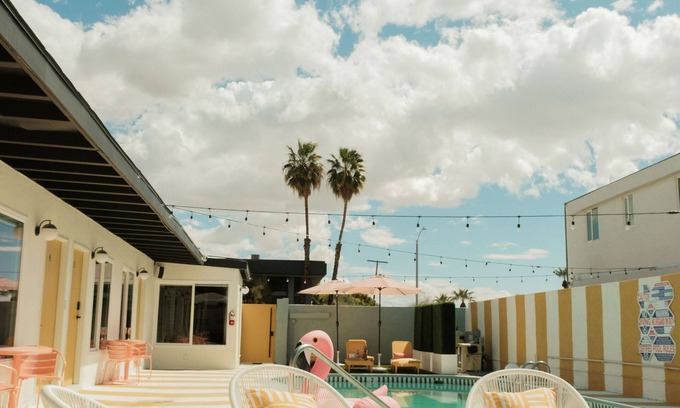 Uptown Design District Apartamento | Mod Suite