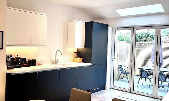 Lytham St. Anne's Cabaña | Mode Cottage