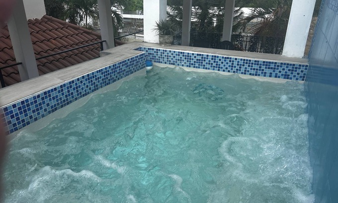 Santiago de los Caballeros Villa | Casa con jacuzzi
