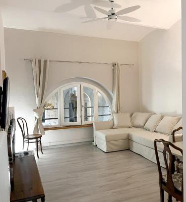 Old Town Apartamento | Modena Centro Nuovo Appartamento Vicino alla Stazione