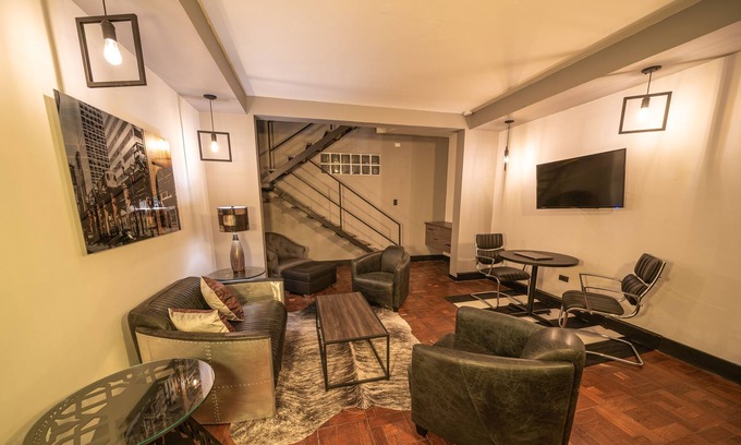 Patio Bonito Apartamento | Moder experience at this beautiful unit.Located in the exclusive Astorga!