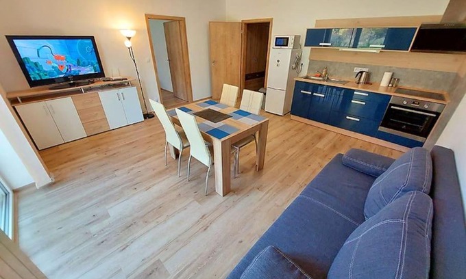 Horni Marsov Apartamento | Moderní apartmán Horní Maršov - by Alka