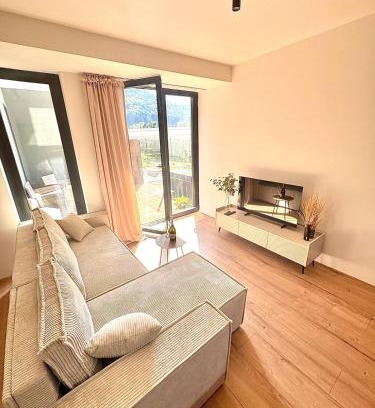 Banska Bystrica Apartamento | Moderný apartmán so súkromnou terasou v centre mesta