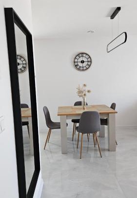 Bobrov Apartamento | Moderný apartmán v Bobrov s veľkou terasou 1